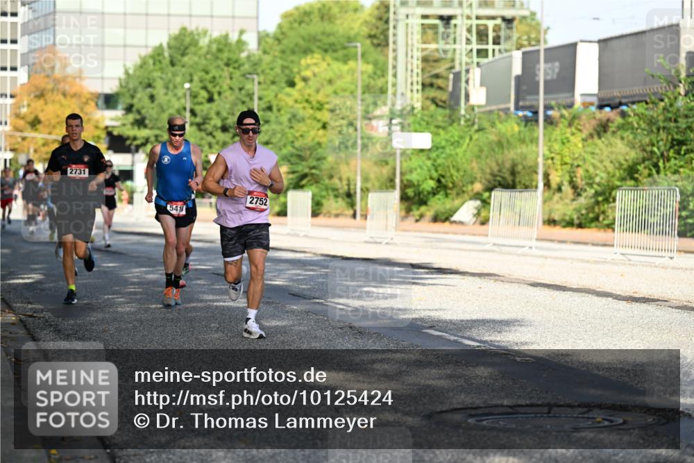 06.09.2026 - CURREX Alsterlauf Dr. Thomas Lammeyer http://msf.ph/oto/10125424 06.09.2026 09:43:22 Laufen 2731, 5415, 2752 meine-sportfotos.de