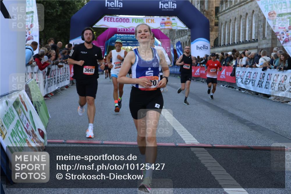 06.09.2026 - CURREX Alsterlauf Strokosch-Dieckow http://msf.ph/oto/10125427 06.09.2026 09:45:03 Ziel 2289, 2786, 3641, 3767, 3771, 3974, 4011, 4255, 5272, 5837, 6243, 6420 meine-sportfotos.de