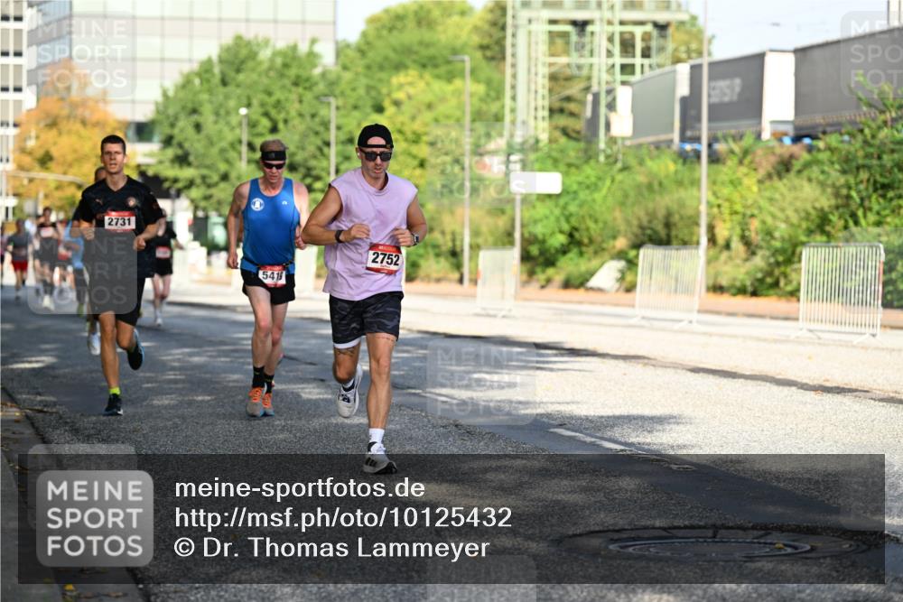 06.09.2026 - CURREX Alsterlauf Dr. Thomas Lammeyer http://msf.ph/oto/10125432 06.09.2026 09:43:23 Laufen 2731, 541, 2752 meine-sportfotos.de
