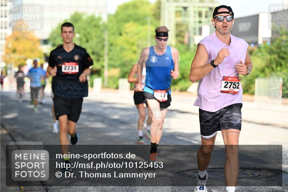 06.09.2026 - CURREX Alsterlauf Dr. Thomas Lammeyer http://msf.ph/oto/10125453 06.09.2026 09:43:25 Laufen 2731, 541, 2752 meine-sportfotos.de