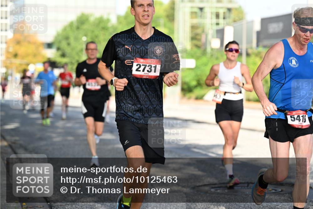 06.09.2026 - CURREX Alsterlauf Dr. Thomas Lammeyer http://msf.ph/oto/10125463 06.09.2026 09:43:26 Laufen 2731, 541 meine-sportfotos.de