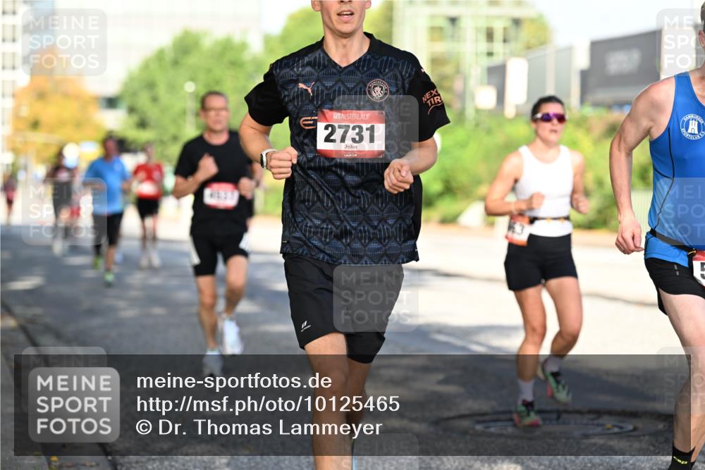 06.09.2026 - CURREX Alsterlauf Dr. Thomas Lammeyer http://msf.ph/oto/10125465 06.09.2026 09:43:26 Laufen 2731, 05 meine-sportfotos.de