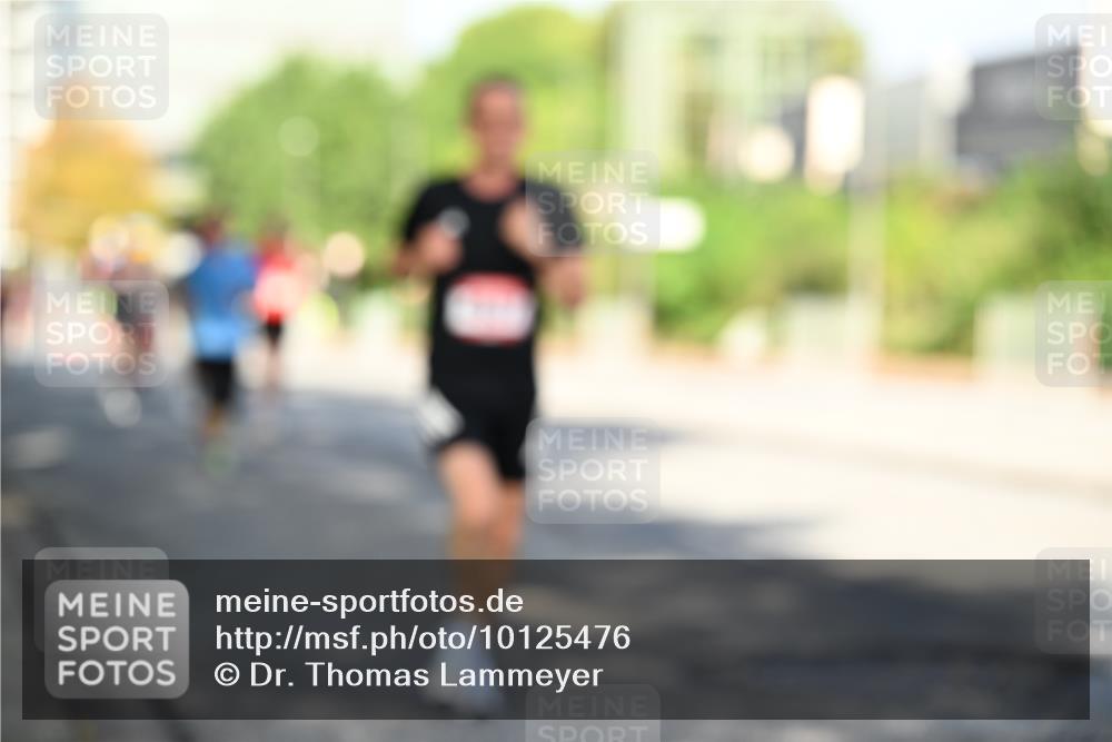 06.09.2026 - CURREX Alsterlauf Dr. Thomas Lammeyer http://msf.ph/oto/10125476 06.09.2026 09:43:27 Laufen  meine-sportfotos.de