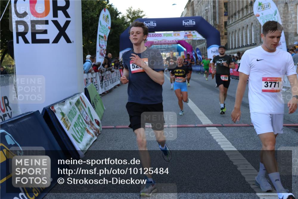 06.09.2026 - CURREX Alsterlauf Strokosch-Dieckow http://msf.ph/oto/10125484 06.09.2026 09:45:10 Ziel 2289, 2449, 2489, 2786, 3641, 3767, 3771, 3873, 3974, 4255, 4331, 5266, 5272, 5341, 5770, 8020 meine-sportfotos.de