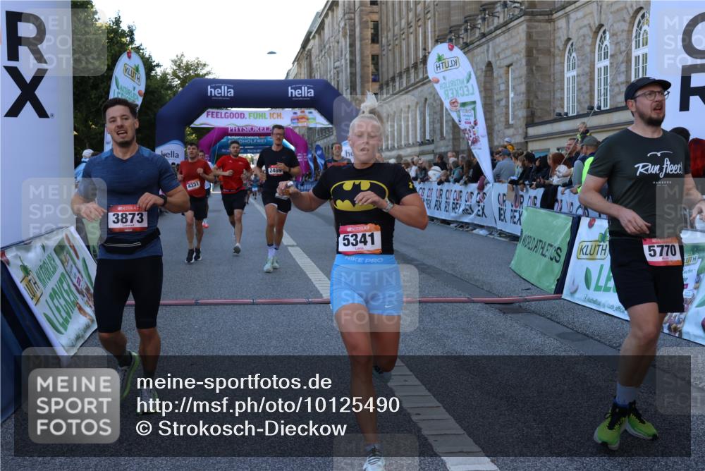 06.09.2026 - CURREX Alsterlauf Strokosch-Dieckow http://msf.ph/oto/10125490 06.09.2026 09:45:12 Ziel 2289, 2449, 2489, 2786, 3767, 3771, 3873, 4255, 4331, 5266, 5272, 5341, 5352, 5770, 8020 meine-sportfotos.de