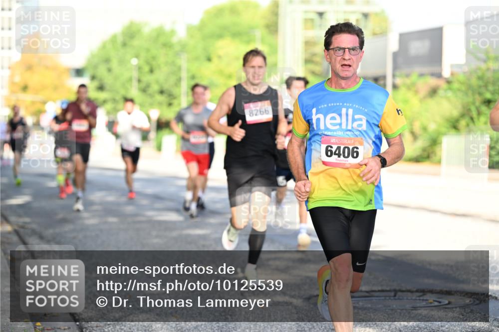 06.09.2026 - CURREX Alsterlauf Dr. Thomas Lammeyer http://msf.ph/oto/10125539 06.09.2026 09:43:34 Laufen 11, 11, 8266, 6406 meine-sportfotos.de