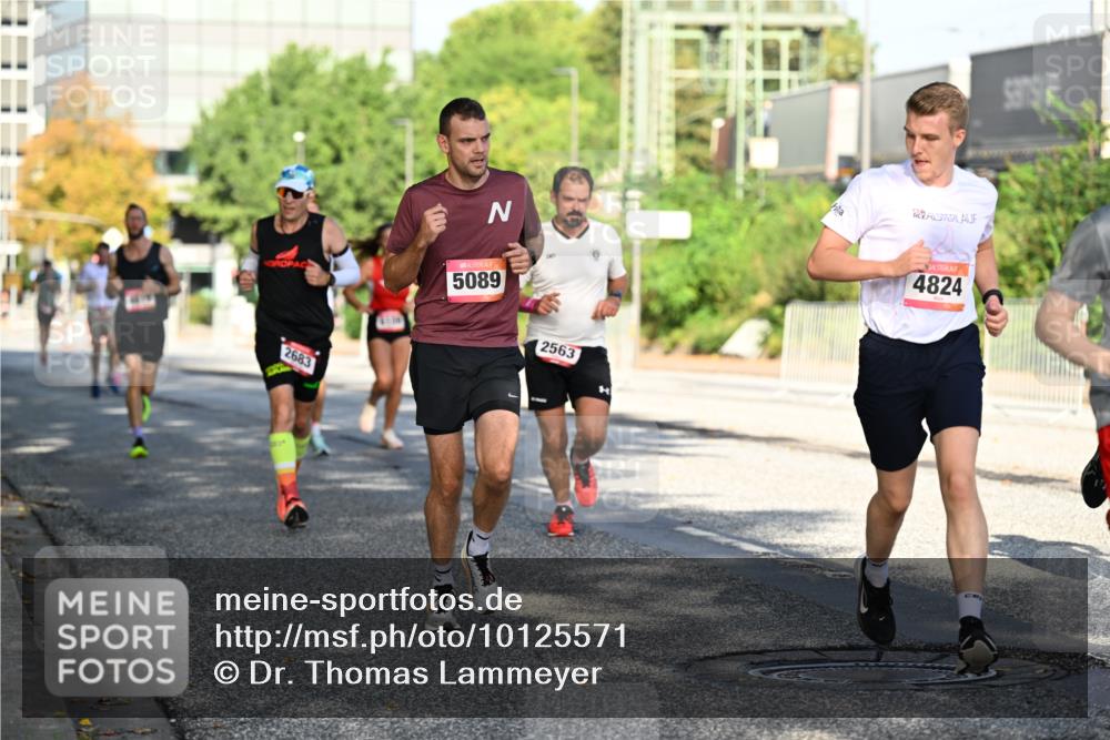 06.09.2026 - CURREX Alsterlauf Dr. Thomas Lammeyer http://msf.ph/oto/10125571 06.09.2026 09:43:37 Laufen 2683, 5089, 2563, 4824 meine-sportfotos.de