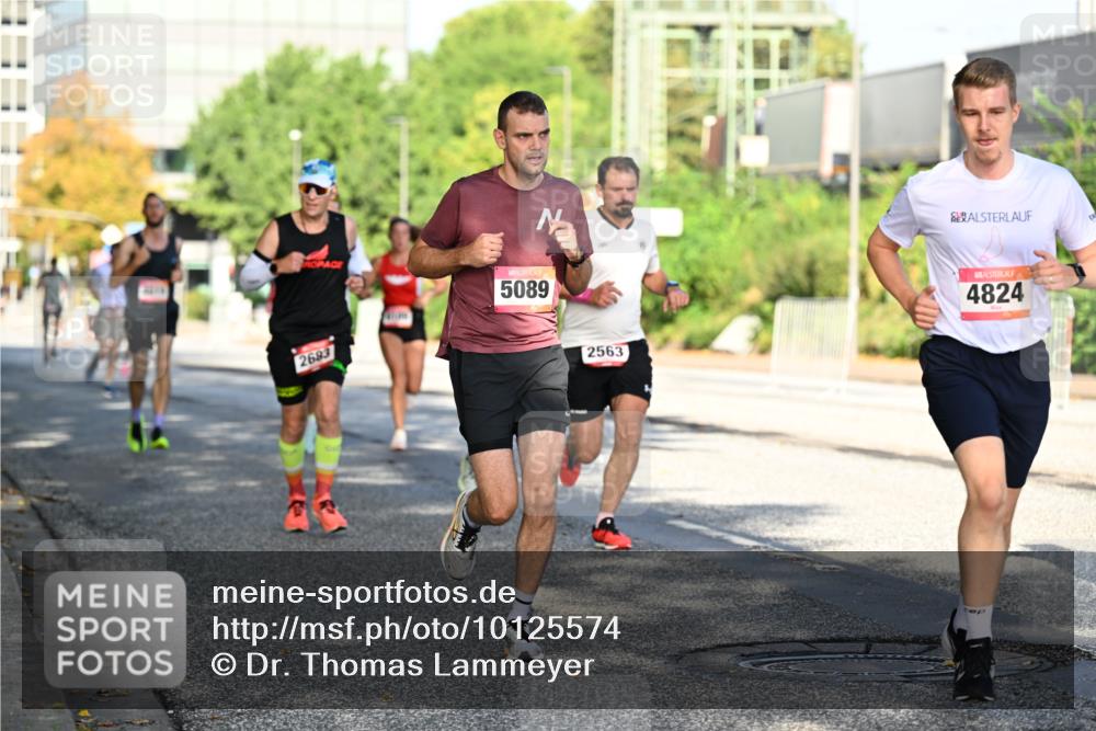 06.09.2026 - CURREX Alsterlauf Dr. Thomas Lammeyer http://msf.ph/oto/10125574 06.09.2026 09:43:37 Laufen 2683, 5089, 2563, 4824 meine-sportfotos.de