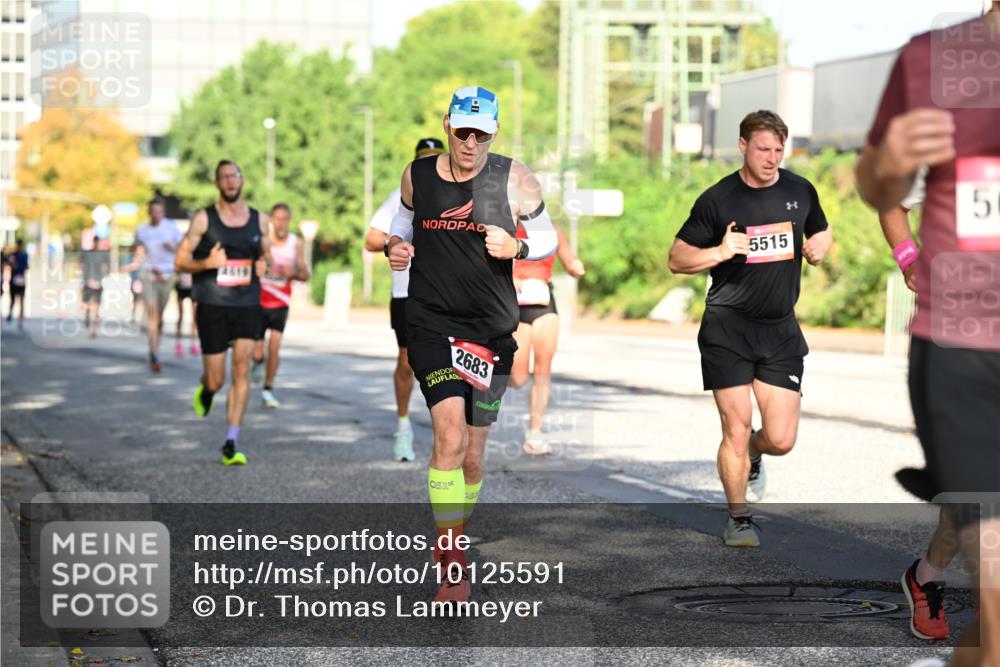 06.09.2026 - CURREX Alsterlauf Dr. Thomas Lammeyer http://msf.ph/oto/10125591 06.09.2026 09:43:39 Laufen 5515, 5, 2683, 1, 51 meine-sportfotos.de