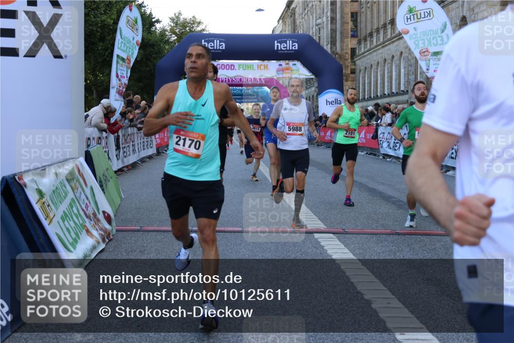 06.09.2026 - CURREX Alsterlauf Strokosch-Dieckow http://msf.ph/oto/10125611 06.09.2026 09:45:29 Ziel 2101, 2111, 2170, 2406, 2498, 3146, 3211, 3259, 3593, 3615, 4141, 4581, 4586, 4891, 5216, 5699, 5805, 5887, 5926, 5988, 6476, 8341 meine-sportfotos.de