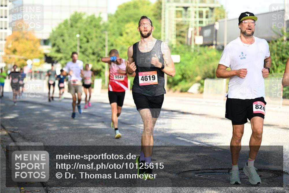 06.09.2026 - CURREX Alsterlauf Dr. Thomas Lammeyer http://msf.ph/oto/10125615 06.09.2026 09:43:41 Laufen 5544, 4619, 11, 824 meine-sportfotos.de