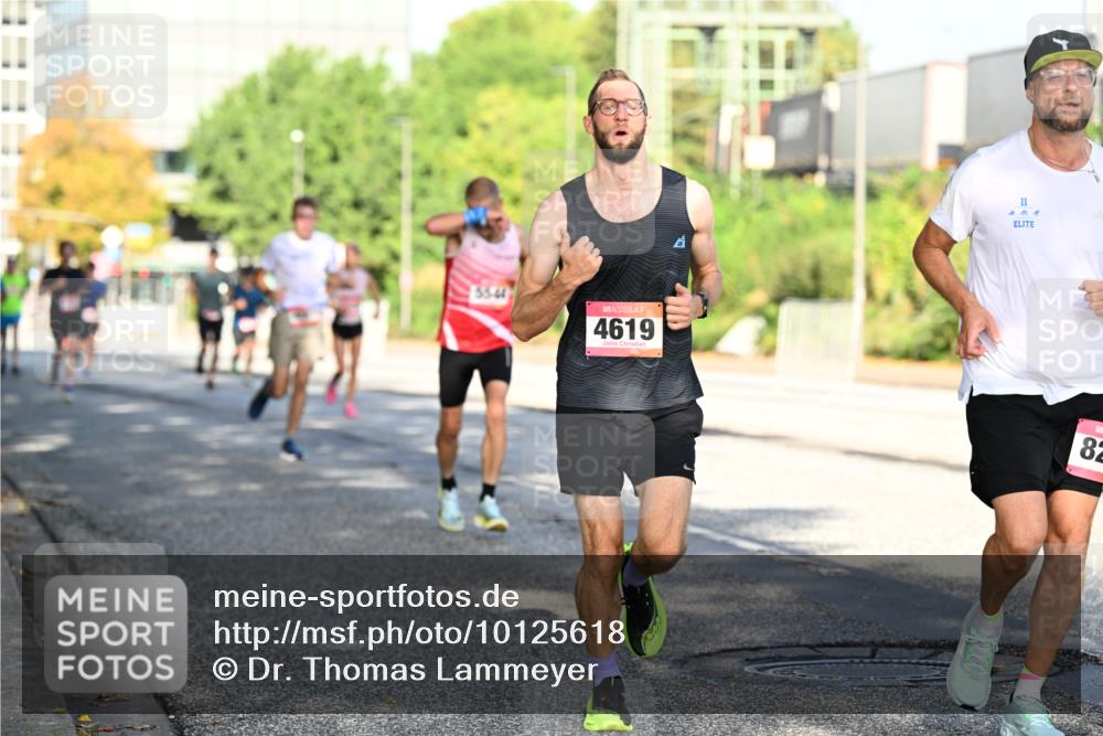 06.09.2026 - CURREX Alsterlauf Dr. Thomas Lammeyer http://msf.ph/oto/10125618 06.09.2026 09:43:42 Laufen 4619, 11, 82 meine-sportfotos.de