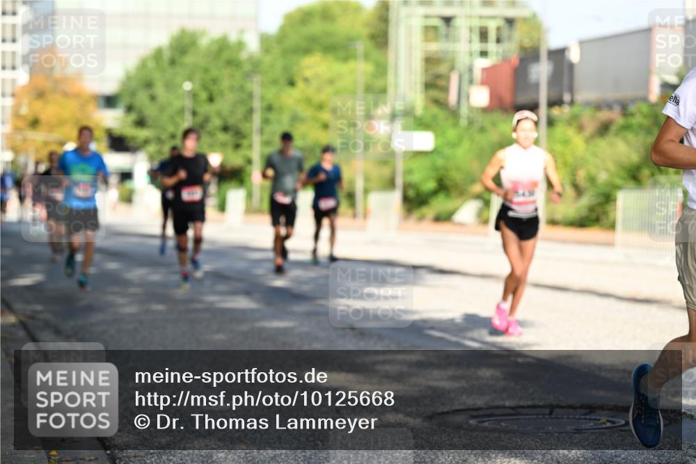 06.09.2026 - CURREX Alsterlauf Dr. Thomas Lammeyer http://msf.ph/oto/10125668 06.09.2026 09:43:46 Laufen  meine-sportfotos.de