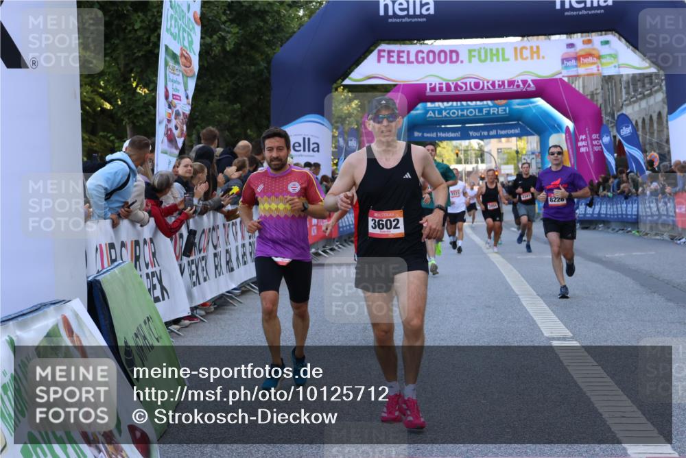 06.09.2026 - CURREX Alsterlauf Strokosch-Dieckow http://msf.ph/oto/10125712 06.09.2026 09:45:42 Ziel 2615, 2673, 3149, 3602, 4372, 4982, 5697, 6013, 6186, 6401, 6449, 6450, 8192, 8228 meine-sportfotos.de