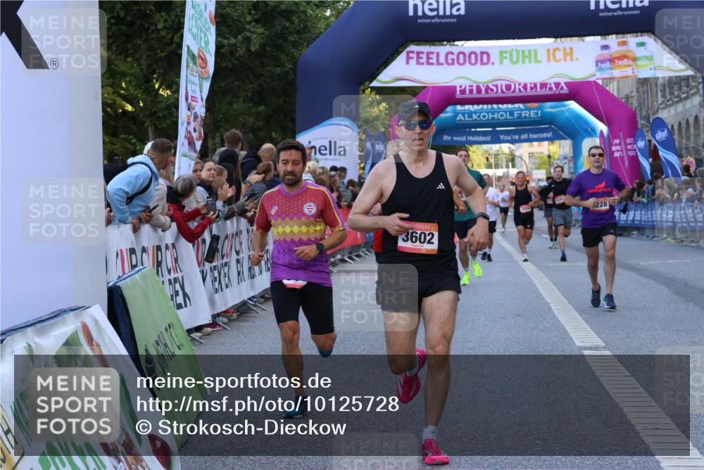 06.09.2026 - CURREX Alsterlauf Strokosch-Dieckow http://msf.ph/oto/10125728 06.09.2026 09:45:42 Ziel 2615, 2673, 3149, 3602, 4372, 4982, 5697, 6013, 6186, 6401, 6449, 6450, 8192, 8228 meine-sportfotos.de