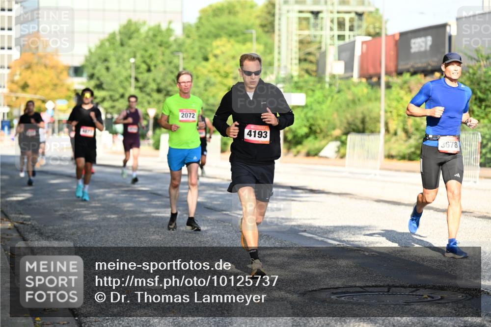 06.09.2026 - CURREX Alsterlauf Dr. Thomas Lammeyer http://msf.ph/oto/10125737 06.09.2026 09:43:53 Laufen 0, 2072, 4193, 3678 meine-sportfotos.de