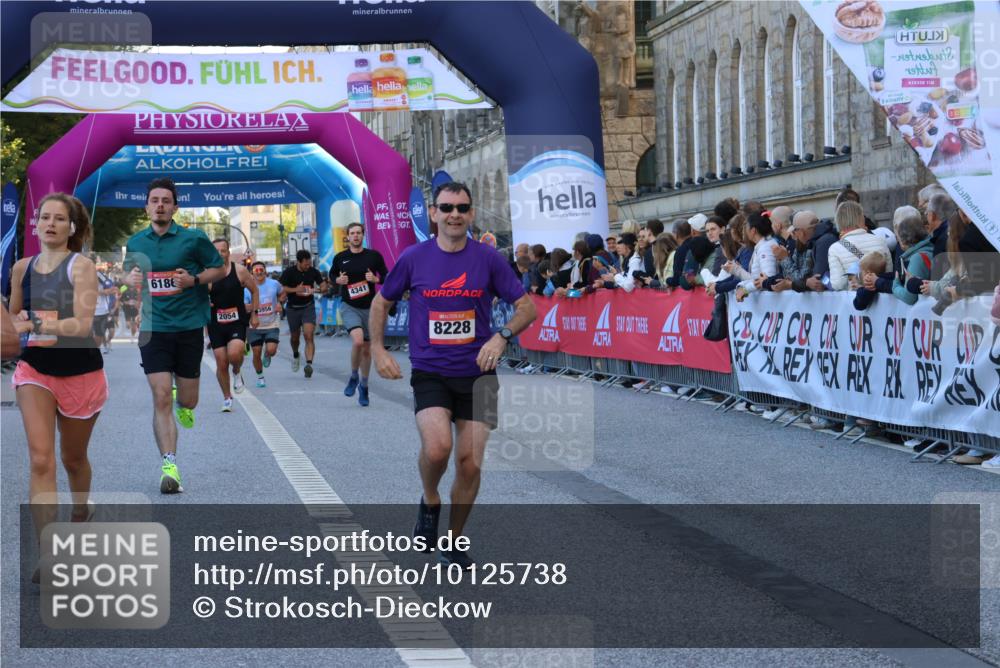 06.09.2026 - CURREX Alsterlauf Strokosch-Dieckow http://msf.ph/oto/10125738 06.09.2026 09:45:44 Ziel 2054, 2615, 2673, 3149, 3602, 4372, 4982, 5697, 6013, 6186, 6401, 6449, 8192, 8228 meine-sportfotos.de