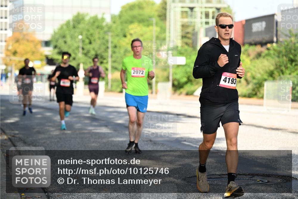 06.09.2026 - CURREX Alsterlauf Dr. Thomas Lammeyer http://msf.ph/oto/10125746 06.09.2026 09:43:54 Laufen 2072, 4193 meine-sportfotos.de