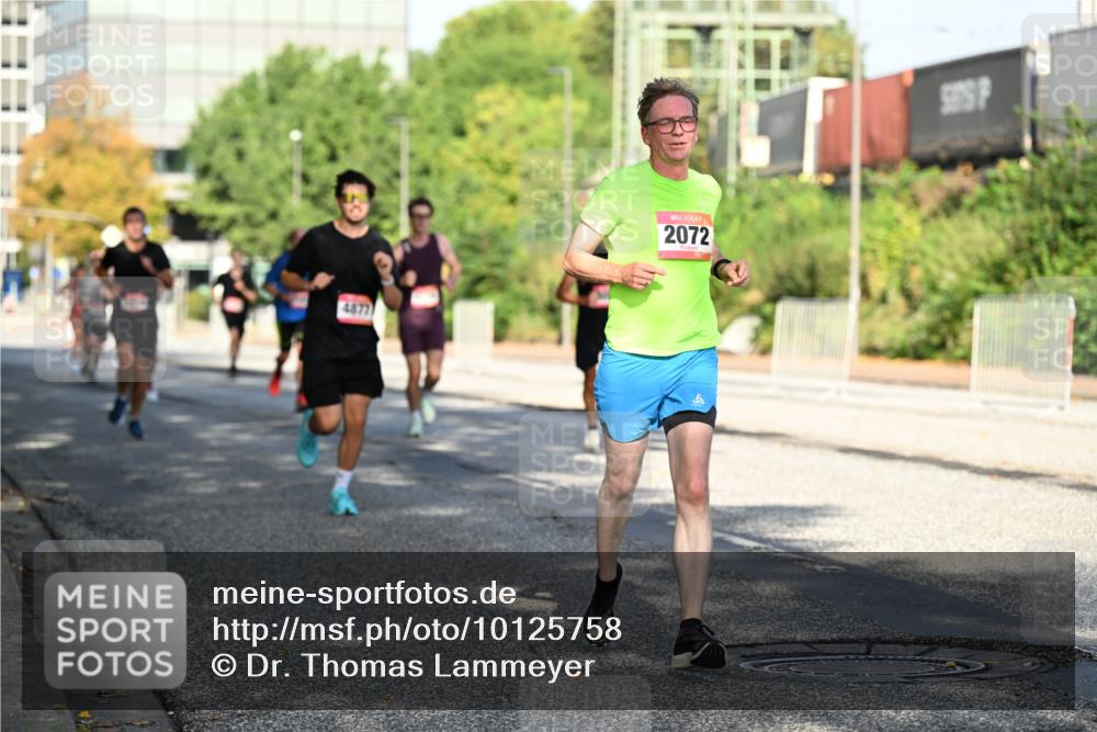 06.09.2026 - CURREX Alsterlauf Dr. Thomas Lammeyer http://msf.ph/oto/10125758 06.09.2026 09:43:55 Laufen 4877, 2072 meine-sportfotos.de