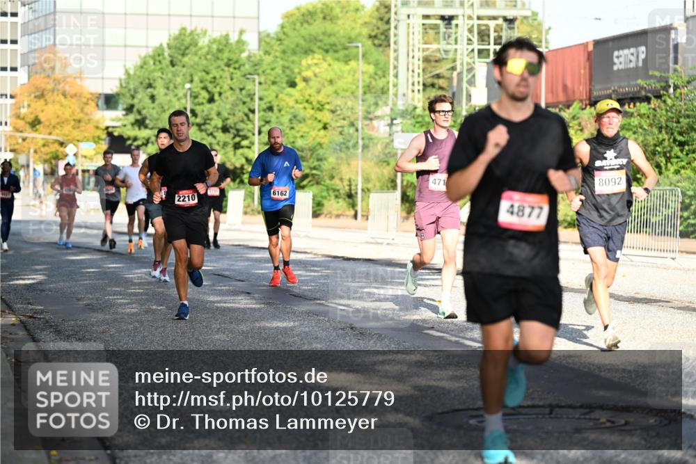 06.09.2026 - CURREX Alsterlauf Dr. Thomas Lammeyer http://msf.ph/oto/10125779 06.09.2026 09:43:57 Laufen 6162, 2210, 471, 4877, 8092 meine-sportfotos.de