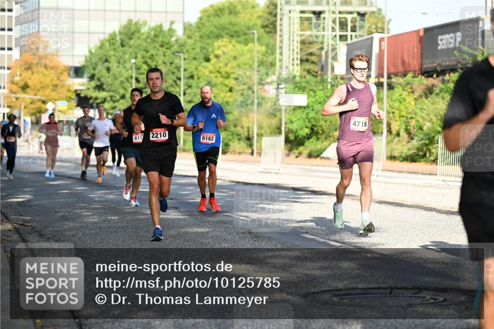 06.09.2026 - CURREX Alsterlauf Dr. Thomas Lammeyer http://msf.ph/oto/10125785 06.09.2026 09:43:58 Laufen 815, 2210, 6162, 4716 meine-sportfotos.de