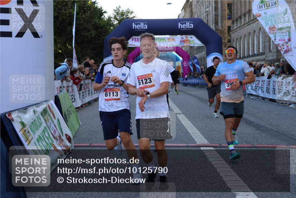 06.09.2026 - CURREX Alsterlauf Strokosch-Dieckow http://msf.ph/oto/10125790 06.09.2026 09:45:52 Ziel 2054, 3956, 4341, 4721, 4828, 4982, 5123, 6072, 6113, 6186, 8193, 8228 meine-sportfotos.de