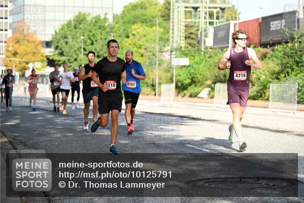 06.09.2026 - CURREX Alsterlauf Dr. Thomas Lammeyer http://msf.ph/oto/10125791 06.09.2026 09:43:59 Laufen 81, 210, 6162, 4716 meine-sportfotos.de