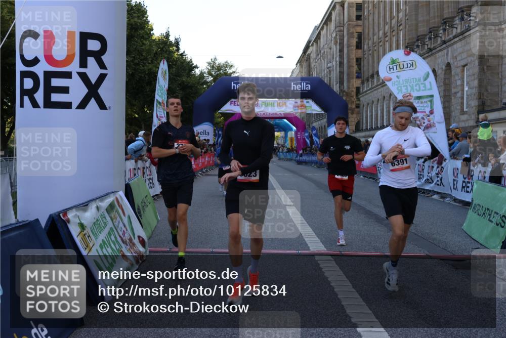 06.09.2026 - CURREX Alsterlauf Strokosch-Dieckow http://msf.ph/oto/10125834 06.09.2026 09:46:00 Ziel 2731, 2828, 3404, 3623, 4721, 5537, 6072, 6256, 6391, 8193 meine-sportfotos.de
