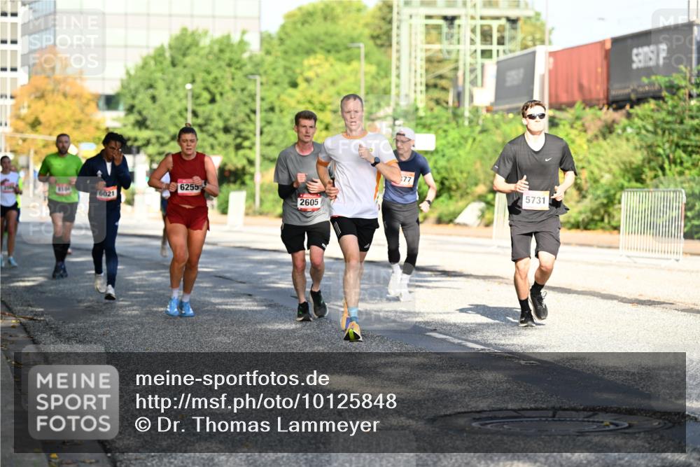 06.09.2026 - CURREX Alsterlauf Dr. Thomas Lammeyer http://msf.ph/oto/10125848 06.09.2026 09:44:04 Laufen 6021, 6255, 2605, 77, 5731 meine-sportfotos.de