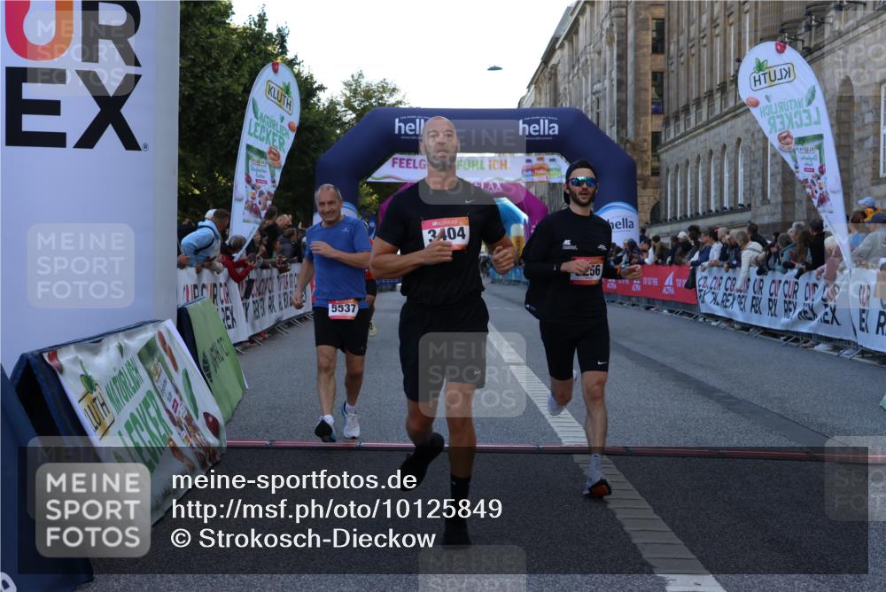 06.09.2026 - CURREX Alsterlauf Strokosch-Dieckow http://msf.ph/oto/10125849 06.09.2026 09:46:03 Ziel 2122, 2731, 2828, 3404, 3623, 4721, 5537, 5846, 6256, 6391, 8158 meine-sportfotos.de