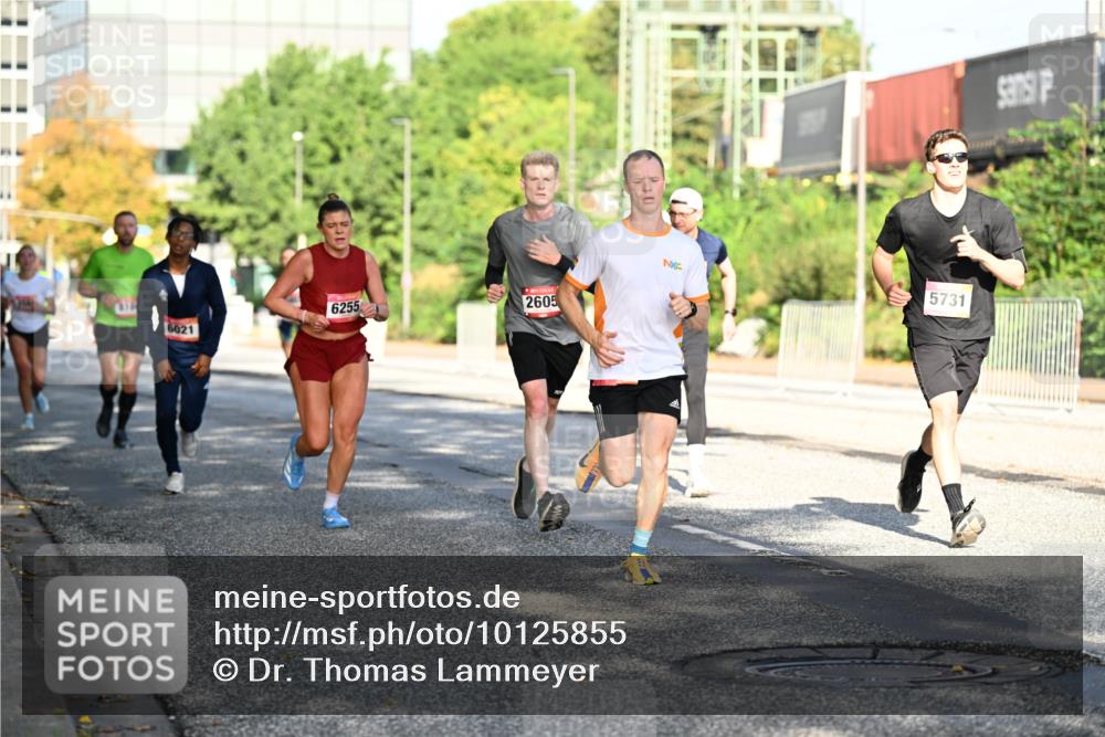 06.09.2026 - CURREX Alsterlauf Dr. Thomas Lammeyer http://msf.ph/oto/10125855 06.09.2026 09:44:04 Laufen 6021, 6255, 2605, 5731 meine-sportfotos.de