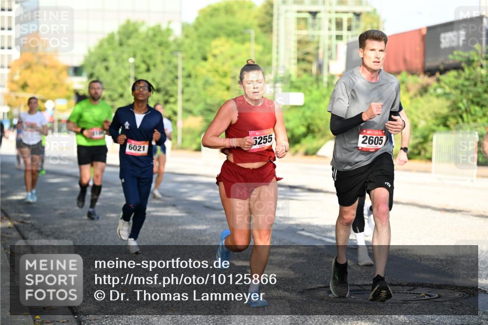 06.09.2026 - CURREX Alsterlauf Dr. Thomas Lammeyer http://msf.ph/oto/10125866 06.09.2026 09:44:06 Laufen 6021, 3255, 2605 meine-sportfotos.de