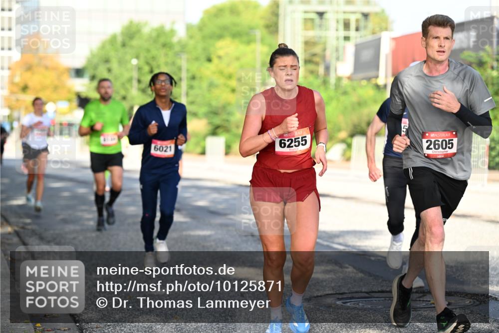 06.09.2026 - CURREX Alsterlauf Dr. Thomas Lammeyer http://msf.ph/oto/10125871 06.09.2026 09:44:07 Laufen 6021, 6255, 2605 meine-sportfotos.de