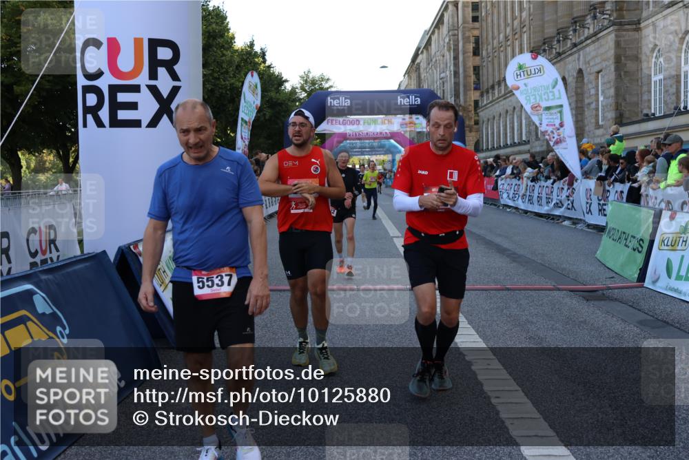 06.09.2026 - CURREX Alsterlauf Strokosch-Dieckow http://msf.ph/oto/10125880 06.09.2026 09:46:07 Ziel 2122, 2828, 3404, 5537, 5846, 6014, 6256, 8158, 8210 meine-sportfotos.de