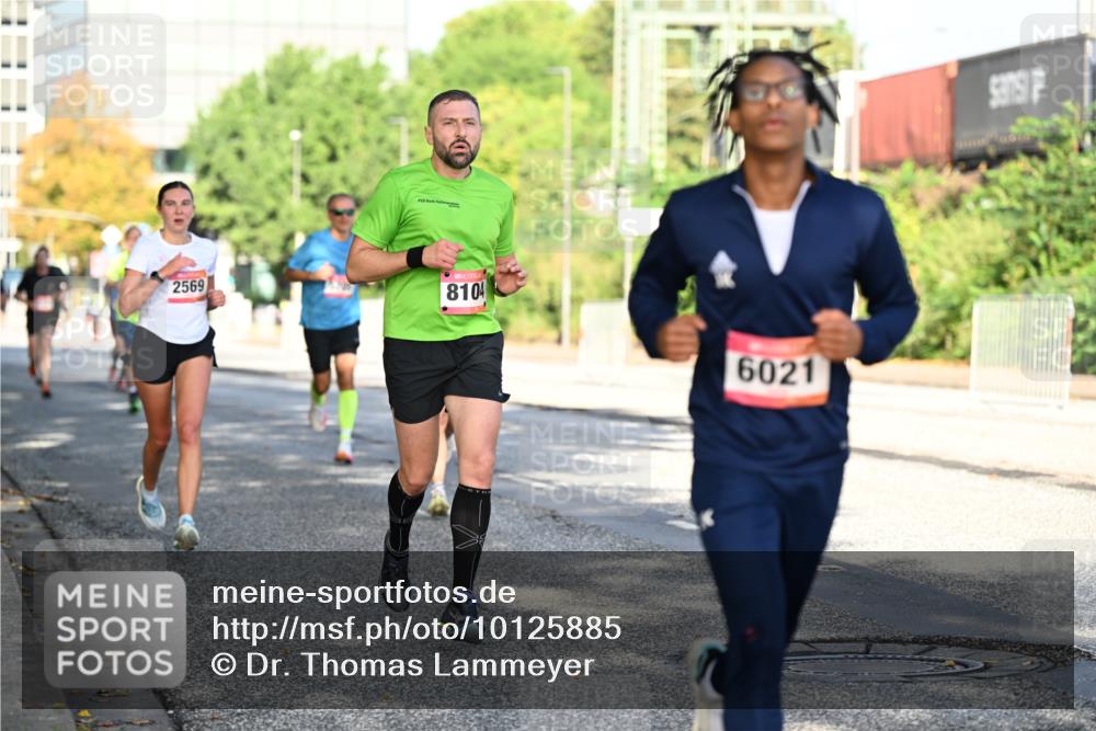 06.09.2026 - CURREX Alsterlauf Dr. Thomas Lammeyer http://msf.ph/oto/10125885 06.09.2026 09:44:09 Laufen 2569, 8104, 6021 meine-sportfotos.de
