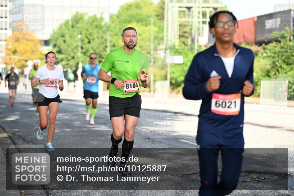 06.09.2026 - CURREX Alsterlauf Dr. Thomas Lammeyer http://msf.ph/oto/10125887 06.09.2026 09:44:09 Laufen 569, 1706, 8104, 6021 meine-sportfotos.de