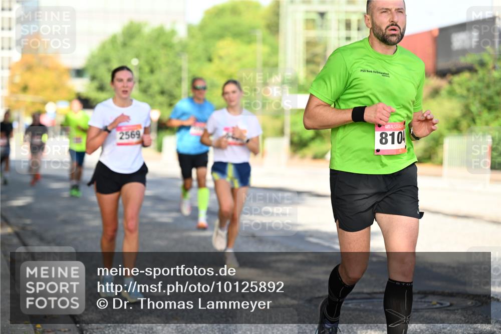 06.09.2026 - CURREX Alsterlauf Dr. Thomas Lammeyer http://msf.ph/oto/10125892 06.09.2026 09:44:10 Laufen 2569, 810 meine-sportfotos.de