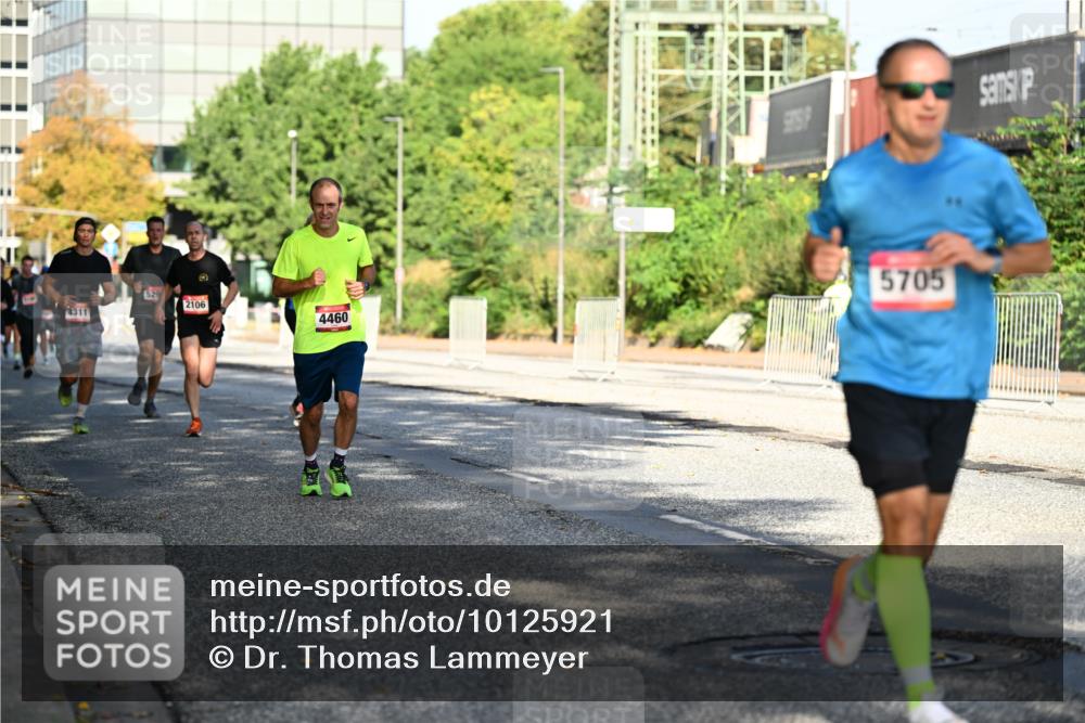 06.09.2026 - CURREX Alsterlauf Dr. Thomas Lammeyer http://msf.ph/oto/10125921 06.09.2026 09:44:13 Laufen 529, 2106, 4311, 4460, 5705 meine-sportfotos.de