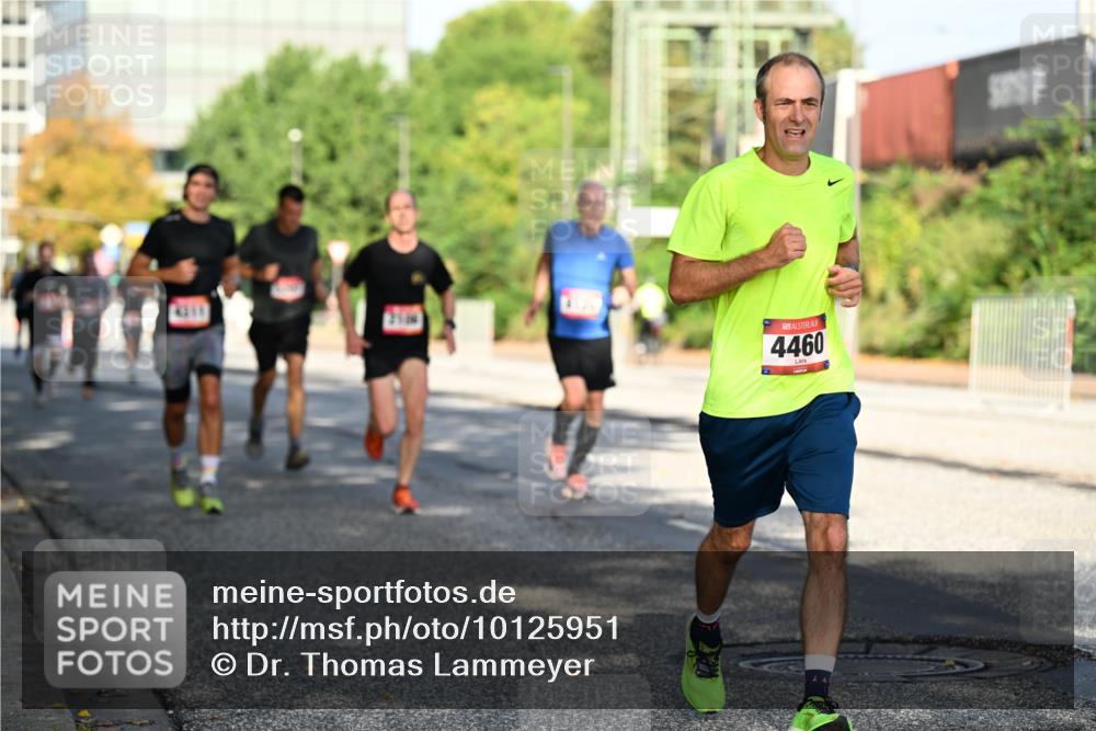 06.09.2026 - CURREX Alsterlauf Dr. Thomas Lammeyer http://msf.ph/oto/10125951 06.09.2026 09:44:16 Laufen 4460 meine-sportfotos.de