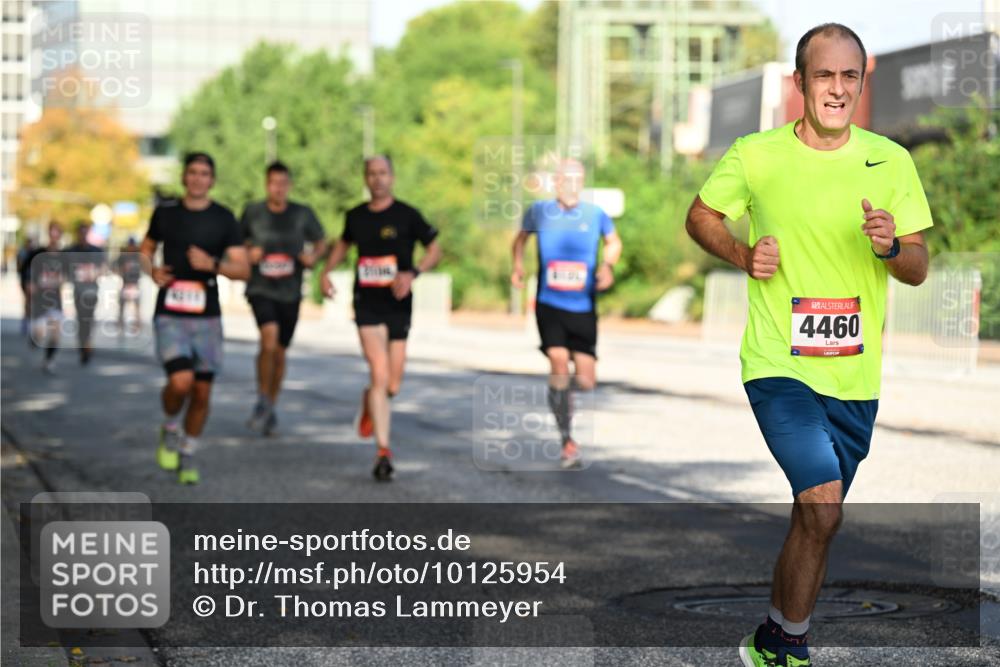 06.09.2026 - CURREX Alsterlauf Dr. Thomas Lammeyer http://msf.ph/oto/10125954 06.09.2026 09:44:16 Laufen 4460 meine-sportfotos.de