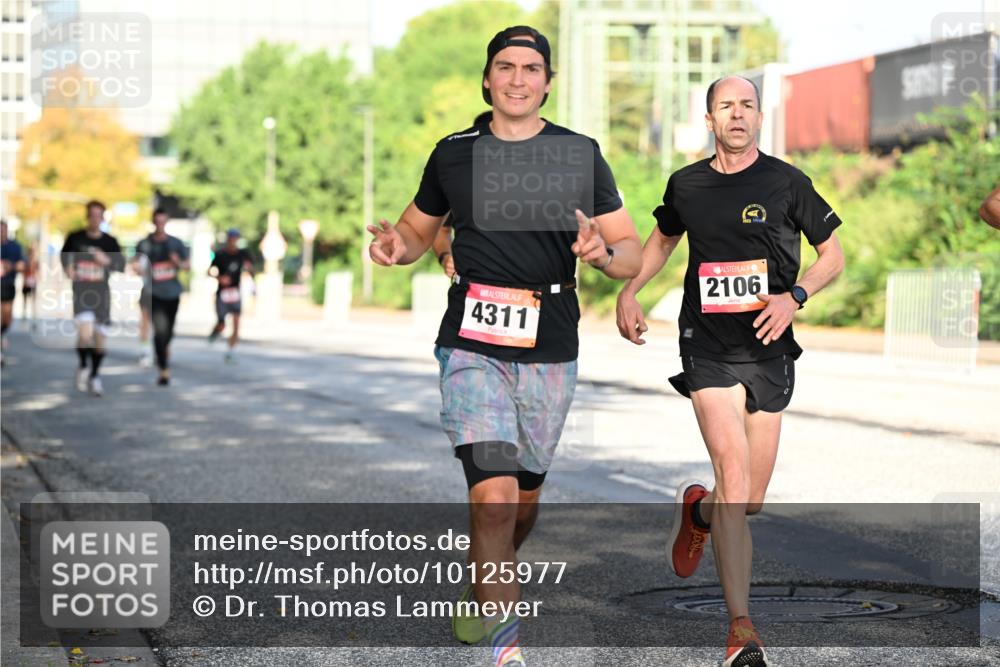 06.09.2026 - CURREX Alsterlauf Dr. Thomas Lammeyer http://msf.ph/oto/10125977 06.09.2026 09:44:18 Laufen 4311, 2106 meine-sportfotos.de