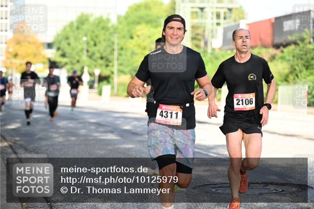 06.09.2026 - CURREX Alsterlauf Dr. Thomas Lammeyer http://msf.ph/oto/10125979 06.09.2026 09:44:18 Laufen 4311, 2106 meine-sportfotos.de