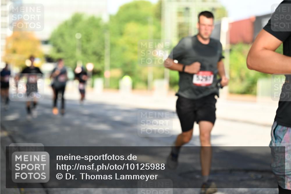 06.09.2026 - CURREX Alsterlauf Dr. Thomas Lammeyer http://msf.ph/oto/10125988 06.09.2026 09:44:19 Laufen  meine-sportfotos.de