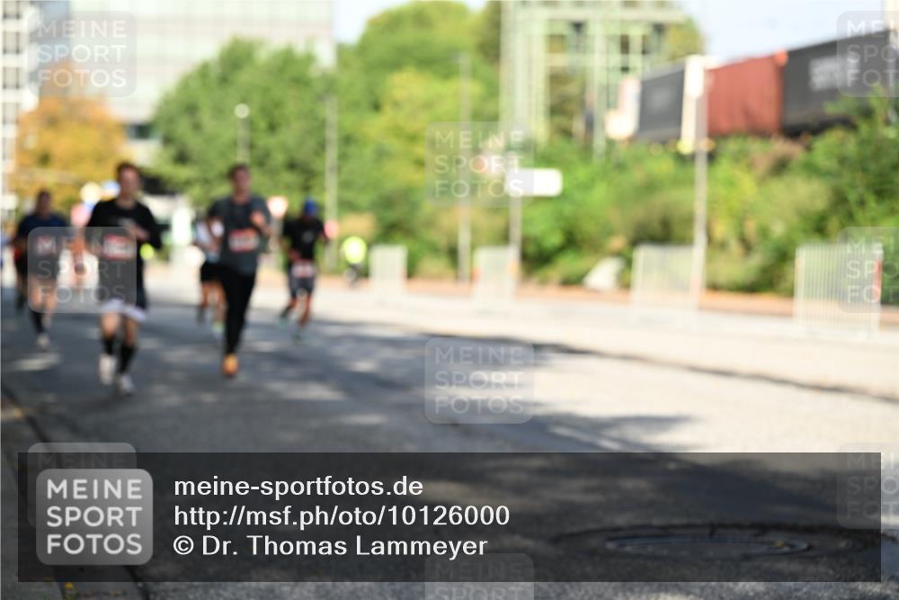 06.09.2026 - CURREX Alsterlauf Dr. Thomas Lammeyer http://msf.ph/oto/10126000 06.09.2026 09:44:20 Laufen  meine-sportfotos.de