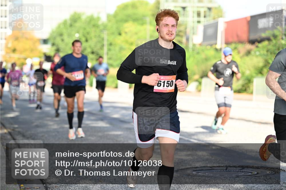 06.09.2026 - CURREX Alsterlauf Dr. Thomas Lammeyer http://msf.ph/oto/10126038 06.09.2026 09:44:24 Laufen 11, 6150 meine-sportfotos.de