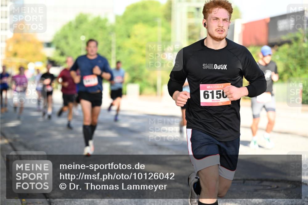 06.09.2026 - CURREX Alsterlauf Dr. Thomas Lammeyer http://msf.ph/oto/10126042 06.09.2026 09:44:25 Laufen 6150 meine-sportfotos.de