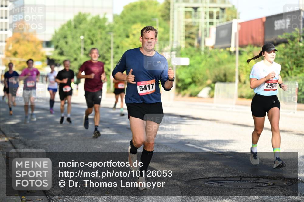 06.09.2026 - CURREX Alsterlauf Dr. Thomas Lammeyer http://msf.ph/oto/10126053 06.09.2026 09:44:26 Laufen 5417, 2953 meine-sportfotos.de