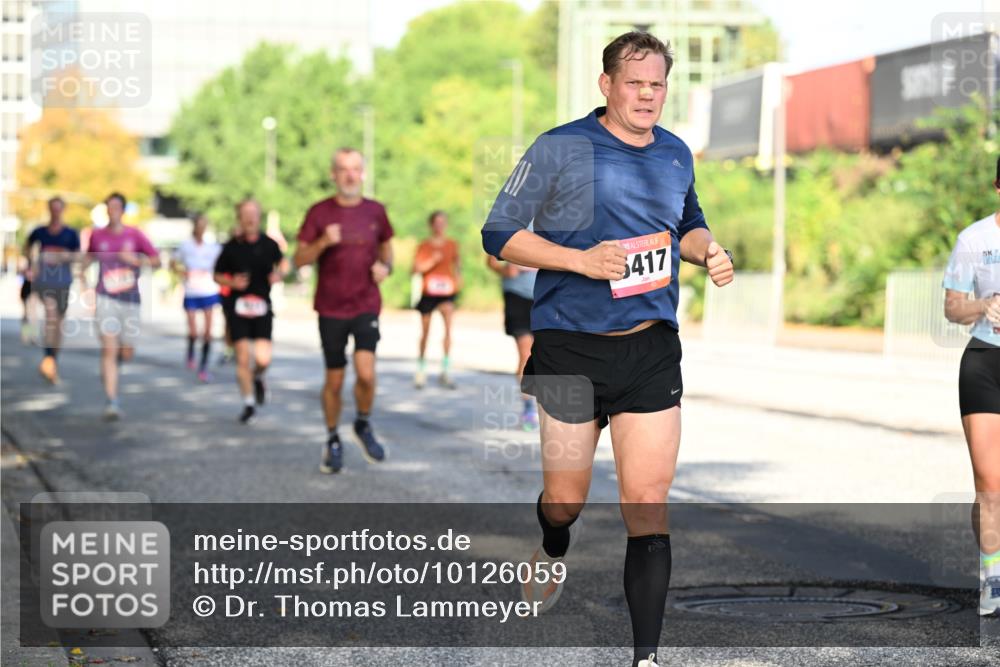 06.09.2026 - CURREX Alsterlauf Dr. Thomas Lammeyer http://msf.ph/oto/10126059 06.09.2026 09:44:27 Laufen 11, 417 meine-sportfotos.de