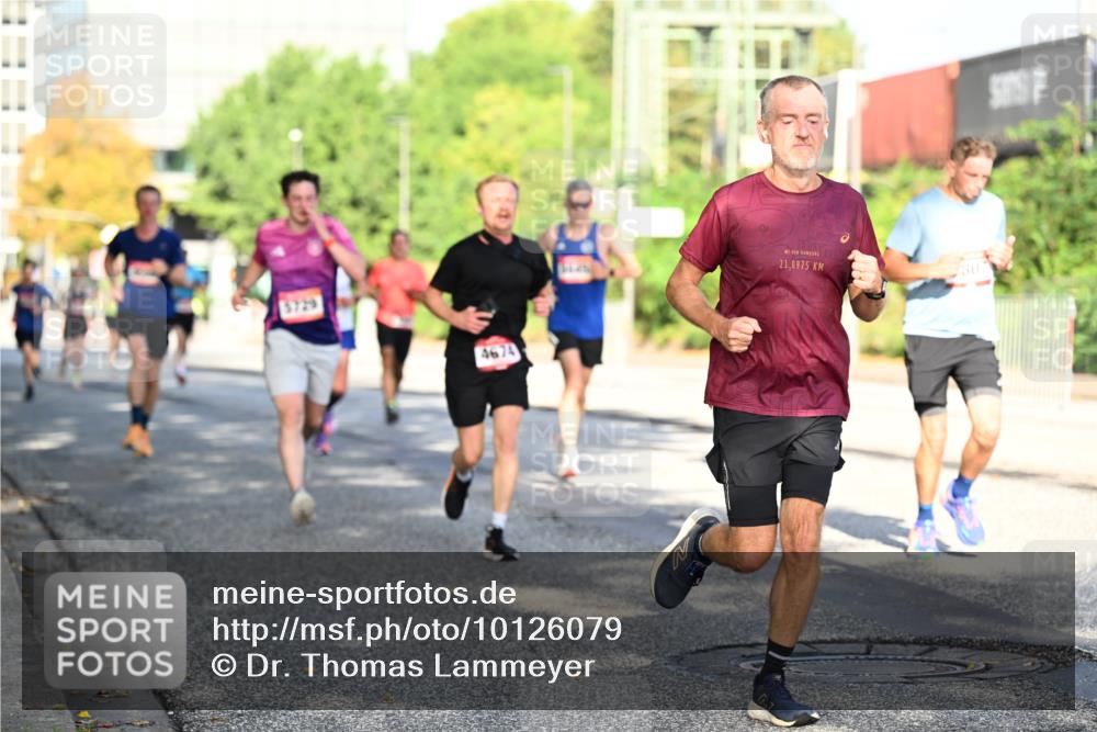 06.09.2026 - CURREX Alsterlauf Dr. Thomas Lammeyer http://msf.ph/oto/10126079 06.09.2026 09:44:29 Laufen 4674, 21, 0975 meine-sportfotos.de