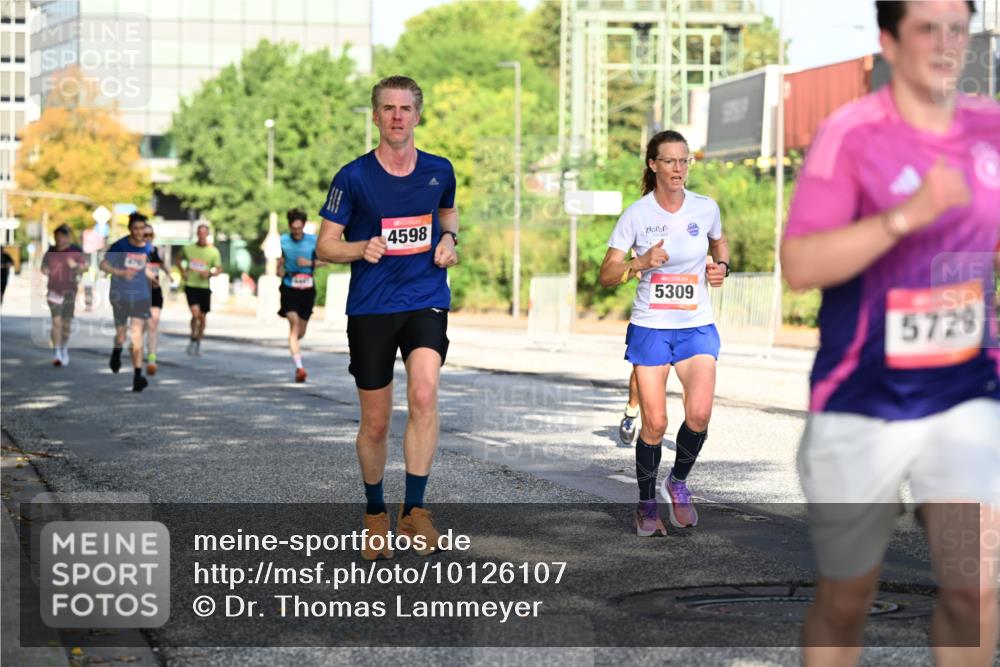 06.09.2026 - CURREX Alsterlauf Dr. Thomas Lammeyer http://msf.ph/oto/10126107 06.09.2026 09:44:32 Laufen 4598, 5309, 5729 meine-sportfotos.de